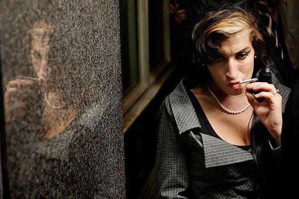 Murioacute la cantante inglesa Amy Winehouse