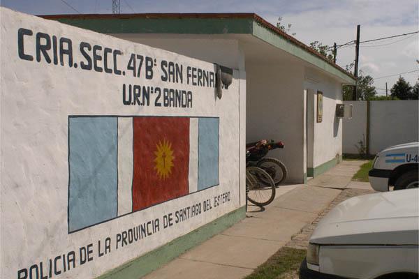 Se fugaron tres presos de una comisariacutea de La Banda