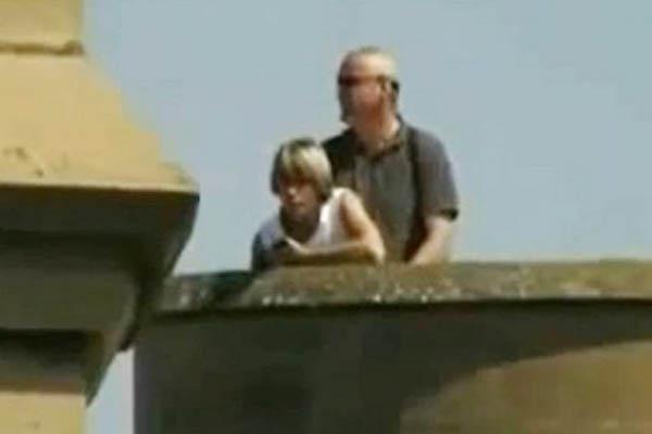 Alcaldesa teniacutea sexo en la torre de un palacio
