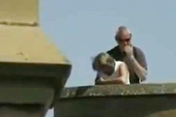 Alcaldesa teniacutea sexo en la torre de un palacio