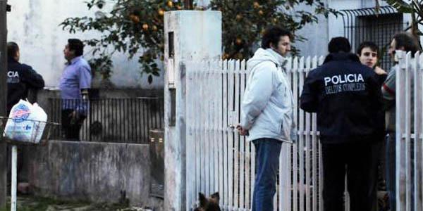 Allanan una casa donde creen que habriacutea estado Candela y el fiscal citoacute al padre a declarar