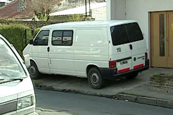 Secuestraron una camioneta de un familiar del ex compantildeero de prisioacuten del padre 
