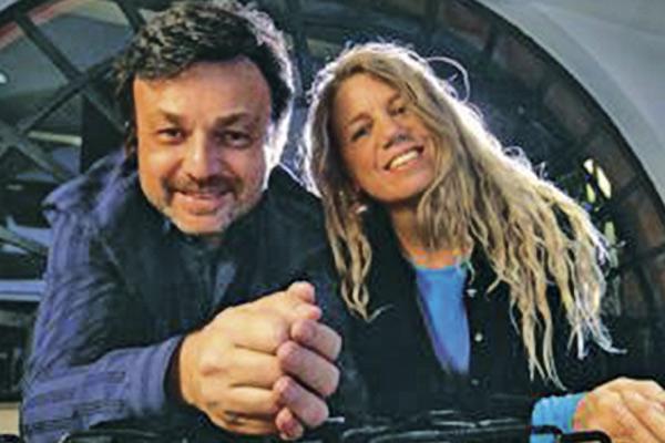 MATRIMONIO Marcos Carnevale y su esposa Lily Ann Martin compartieron trabajos autorales en tiras televisivas y en películas