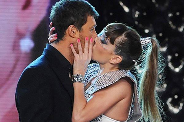 Coki Ramiacuterez besoacute a Tinelli y conquistoacute a todos