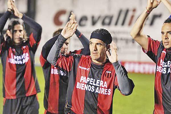 DUELO Ariel Ortega est� jugando en la Primera B Metropolitana y también la Copa Argentina donde tendr� como rival a River Plate