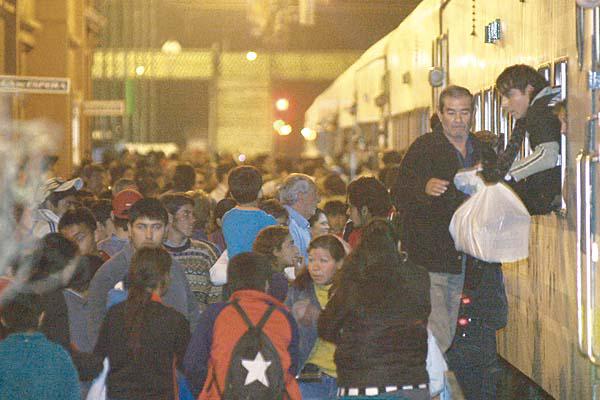 Ya no hay boletos de tren Buenos Aires-Santiago para diciembre y hasta mantildeana se venden los de enero
