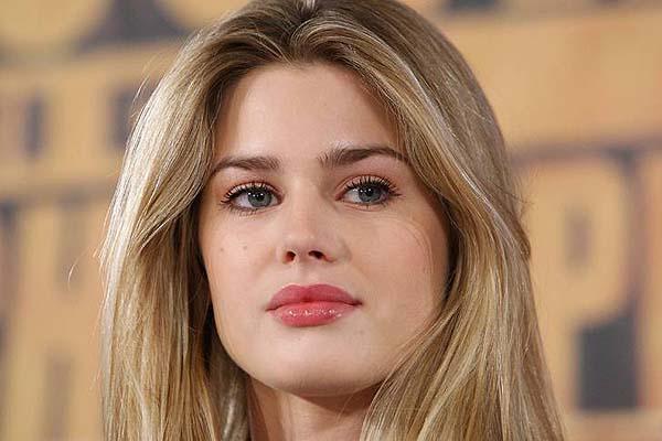 Vanessa Hessler fue despedida de la campaña de Telefónica por sus declaraciones