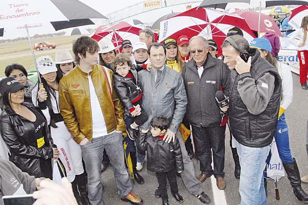 Se agrandó la familia del gobernador con la llegada de Amparito