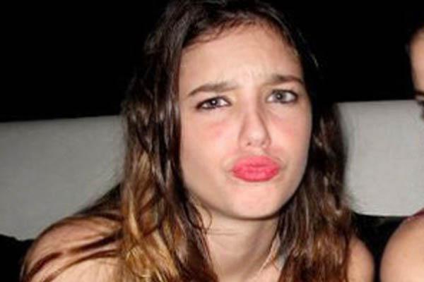 Noche de fiesta y alcohol en el cumpleantildeos de la nieta de Su