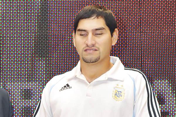 F�tbol para ciegos- Iv�n Figueroa