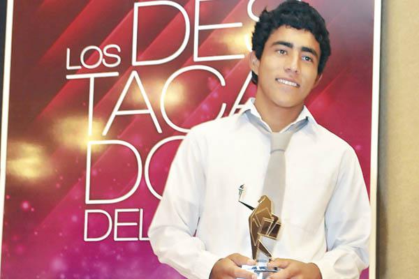 Alan Matías Aranda del Col Secundario Agua y Energía La Banda