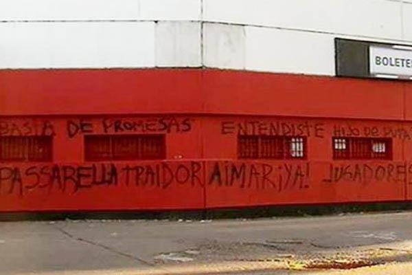 Tiraron la bronca contra el Kaacuteiser