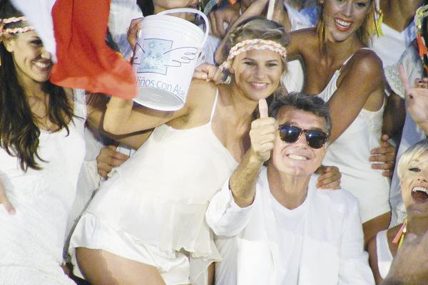 Todo el glamour del desfile  de Pancho Dotto en Punta 