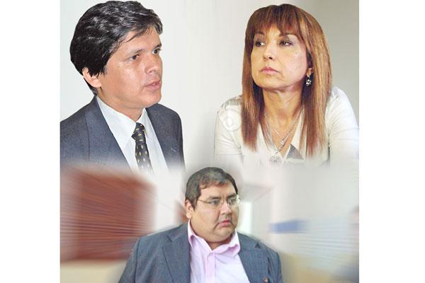 Los escribanos  una pieza clave en las denuncias  sobre usurpaciones de tierras