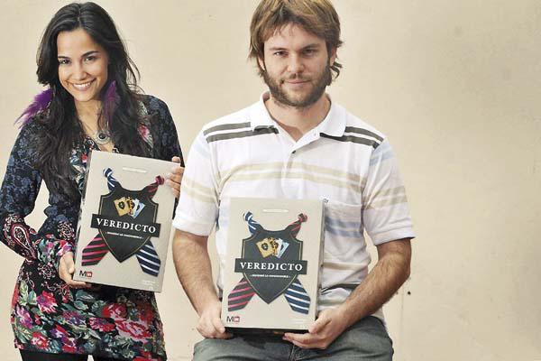 CREATIVOS Juan y su novia Andrea Villegas los padres del entretenimiento que ya hace furor en España