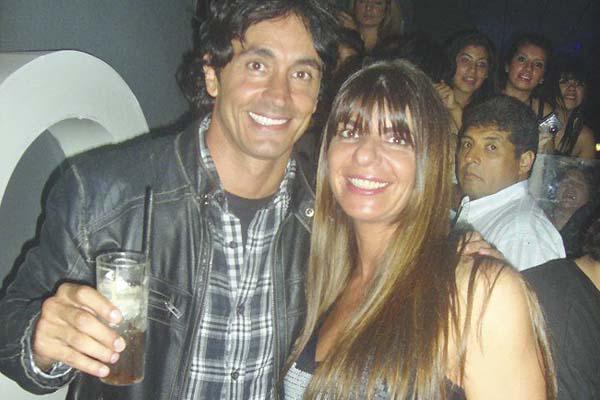 Marisa Fragalitti también quiso una fotografía con Marcos Guerrero