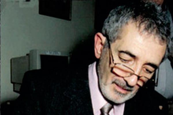 Se quitoacute la vida el escritor santiaguentildeo Oscar Serrano