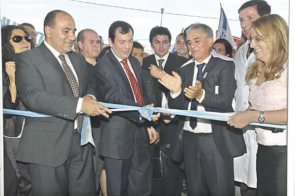 Zamora anuncioacute obras que haraacuten del Regional un hospital de avanzada