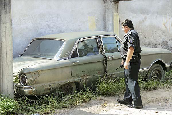 Detectan un Ford Falcon en pleno centro usado para secuestrar personas