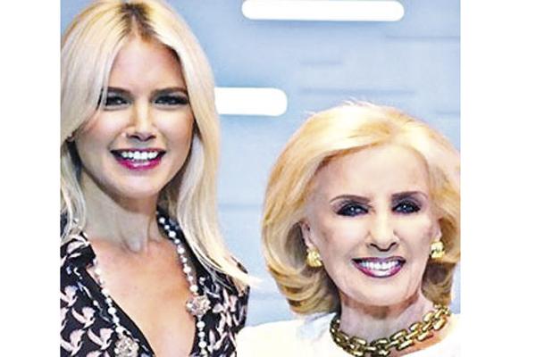 La modelo Valeria Mazza adelantoacute que se pelearaacute con Mirtha Legrand en la miniserie La duentildea