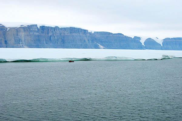 El calentamiento y el desprendimiento de glaciares