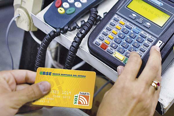 Tarjeta Sol y BSE entregaraacuten el proacuteximo martes los primeros 400000 de un total de 1 milloacuten entre sus usuarios