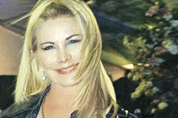 La primera esposa de Tinelli rompioacute el silencio