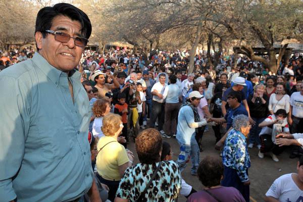 Indio Froilaacuten 50 antildeos de luthier