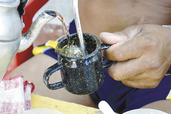 BEBIDA En marzo la ltima suba de la yerba llevó el paquete a ms de 20 Pero Ortt dice que debe costar menos