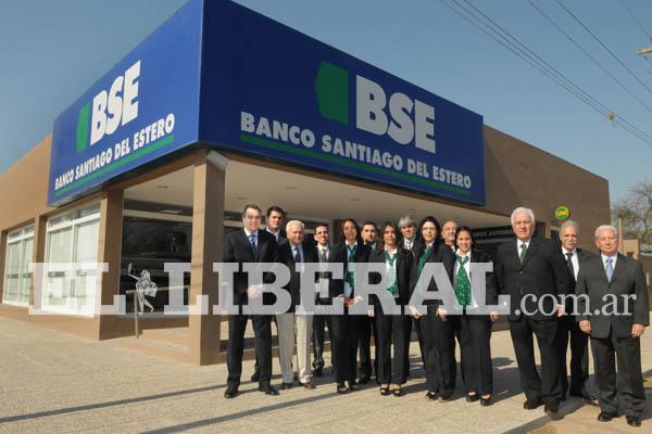 El gobernador Zamora inauguroacute la sucursal Los Telares del Banco Santiago del Estero