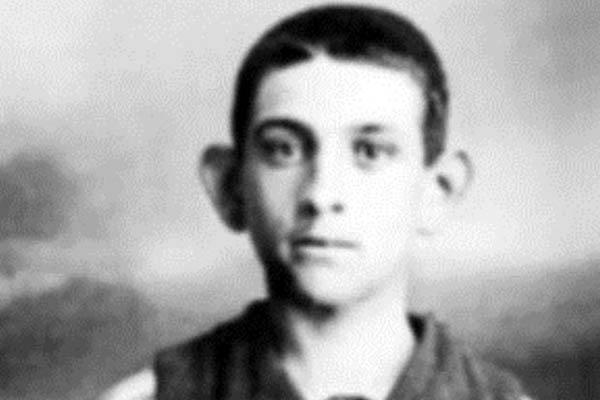 A 100 antildeos del nintildeo asesino que se convirtioacute en leyenda