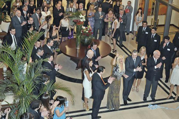 Quedoacute oficialmente inaugurado el imponente Hotel Amerian Carlos V