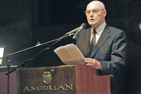 La capacidad empresarial debe volcarse al desarrollo de la sociedad