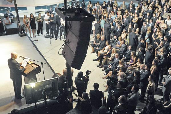 La capacidad empresarial debe volcarse al desarrollo de la sociedad