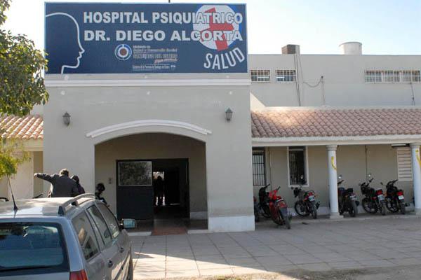 Sospechan que Cascio padeceriacutea un trastorno y lo custodian tres policiacuteas