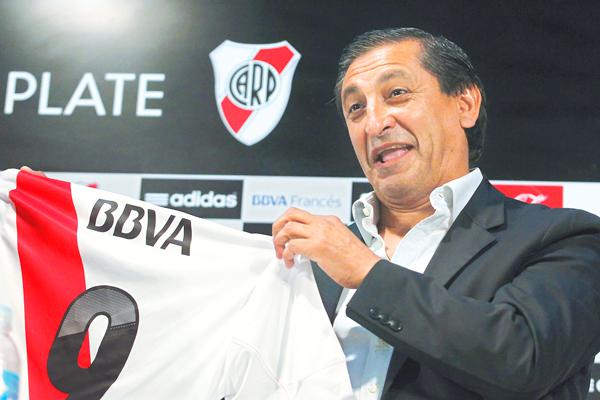 Ramoacuten Diacuteaz- Soy un soldado de River si yo estaba no se iba a la B