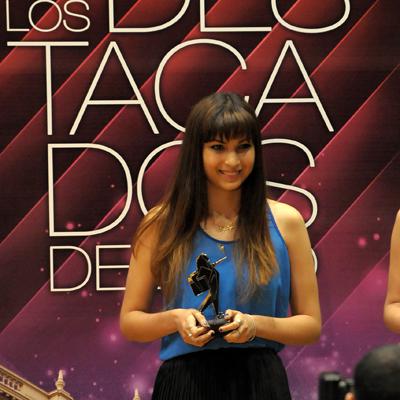 Miraacute a los ganadores con su premio en nuestro aacutelbum de fotos en FACEBOOK