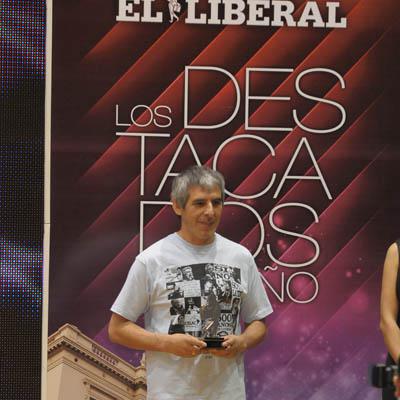 Miraacute a los ganadores con su premio en nuestro aacutelbum de fotos en FACEBOOK