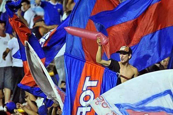 Gorosito- Liberaron la zona sacaron revoacutelveres hay jugadores lastimados