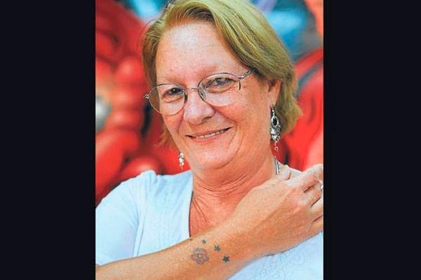 Ellas tienen maacutes de 60 antildeos y se animaron a tatuarse