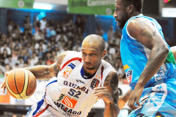 En Ezeiza- La AFIP impidioacute el ingreso al paiacutes de Ramzee Stanton alero de Quimsa