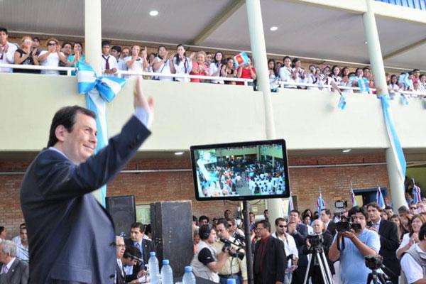 ACTO Al igual que el año pasado el gobernador dejar abierto el ciclo lectivo con la habilitación de un nuevo edificio escolar