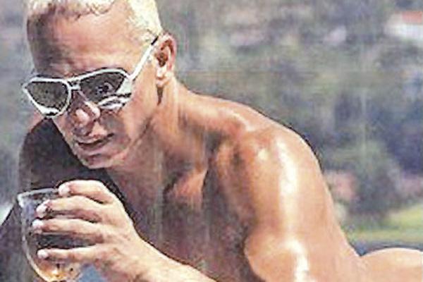 Flavio Mendoza se mostroacute desnudo tomando sol en Villa Carlos Paz