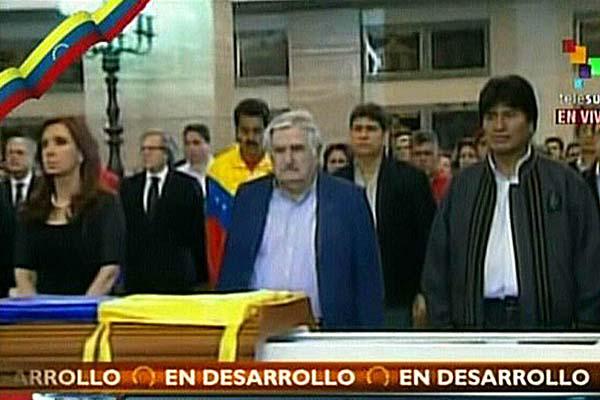 AMISTAD Los presidentes de la Argentina Uruguay y Bolivia llegaron de inmediato a despedir al amigo Ch�vez