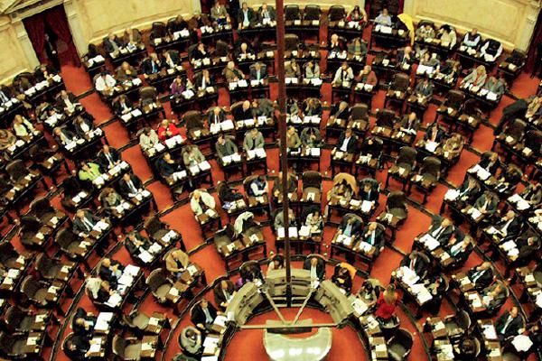 OBJETIVO La UCR y peronistas disidentes buscan alcanzar ms bancas