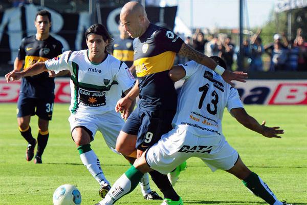 Goleada histoacuterica en San Juan- San Martiacuten le ganoacute a Boca por 6 a 1