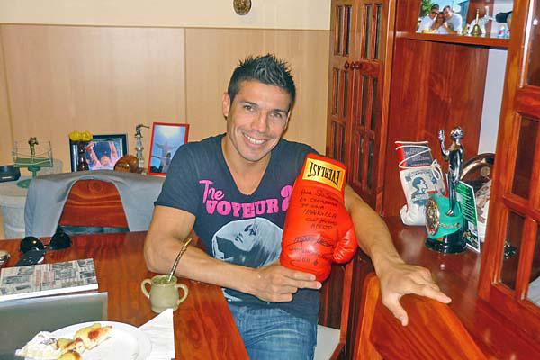 ESPERA Martínez no deja nada librado al azar y est en todos los detalles antes de la gran cita del sbado en Vélez Un profesional al ciento por ciento