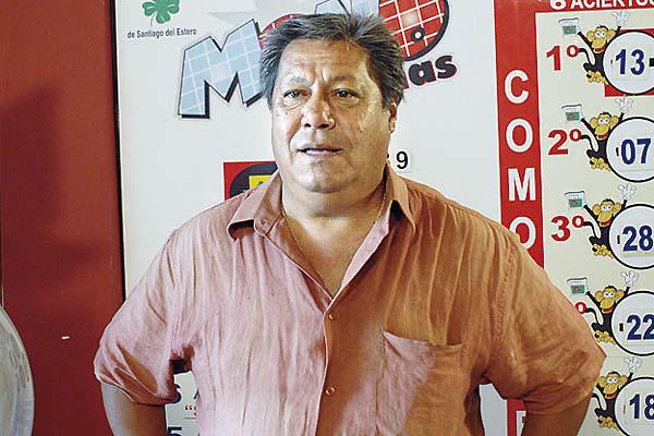 El Mono Fechas premioacute con un auto 0 km a un apostador