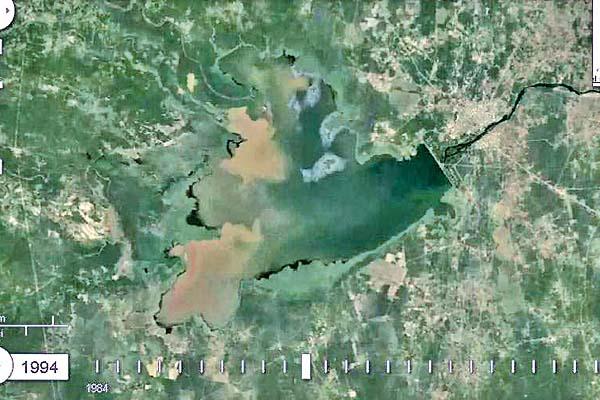 1994 Los efectos de la sedimentación por la deforestación y la actividad agrícola comenzaban a sentirse en el Embalse 
