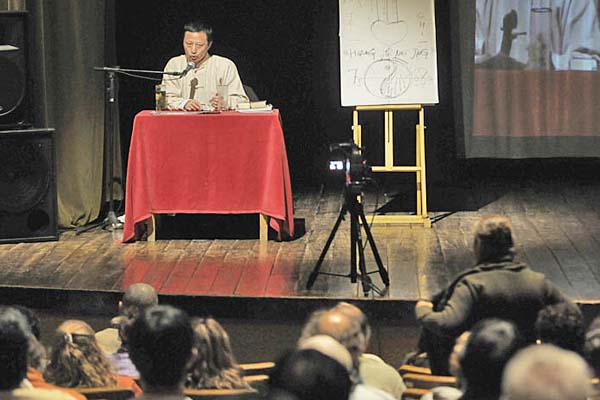 ÉPOCA Dijo que Bergoglio sabr llevar con éxito su gestión como Papa